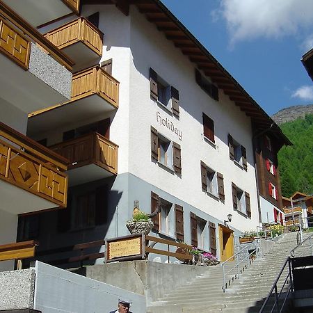 Apartmenthaus Holiday Saas-Fee Buitenkant foto