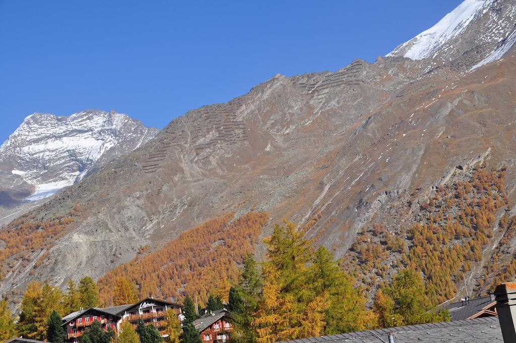 Apartmenthaus Holiday Saas-Fee Buitenkant foto