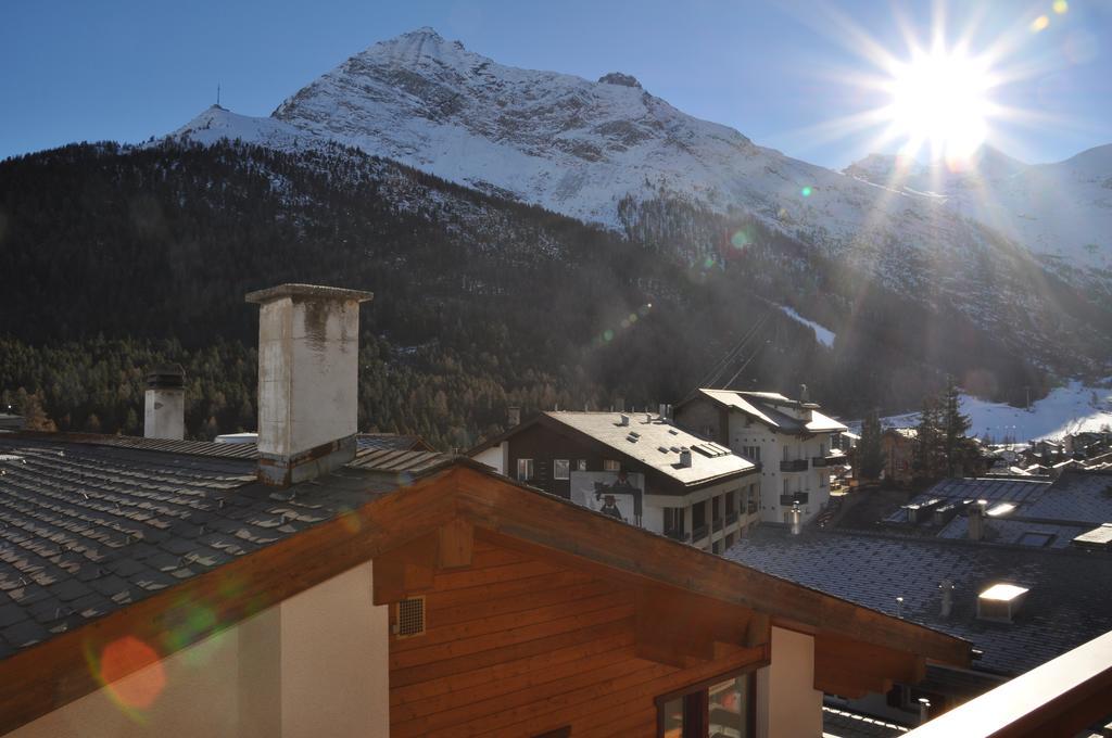 Apartmenthaus Holiday Saas-Fee Buitenkant foto